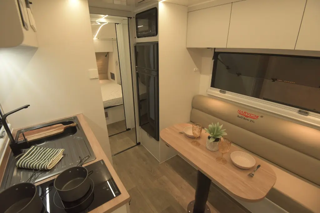 Harvok Shorty 2.webp